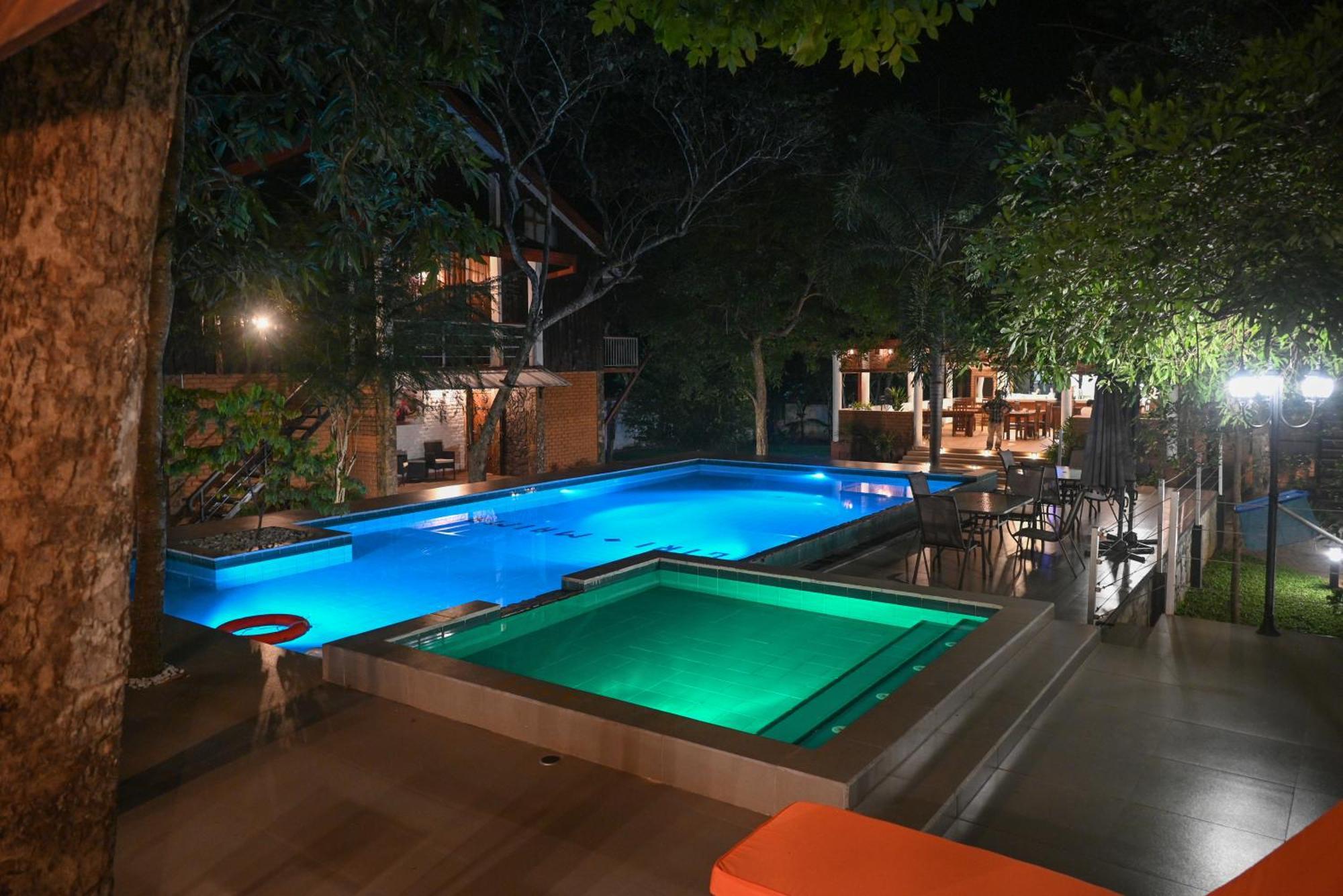 Hotel Tepraas Sigiriya Exterior foto